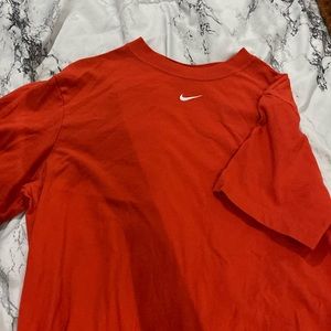 bright red everyday nike shirt! size xs